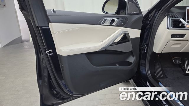 BMW X6 (G06) xDrive40d M Sport Online Exclusive 2026 — фото 24