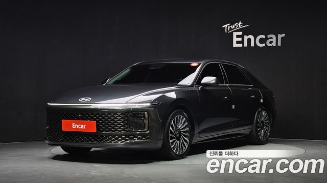 Hyundai Grandeur (GN7) 2,5 Gasoline 2WD Calligraphy 2023 — фото 1