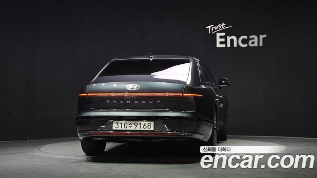 Hyundai Grandeur (GN7) 2,5 Gasoline 2WD Calligraphy 2023 — фото 4