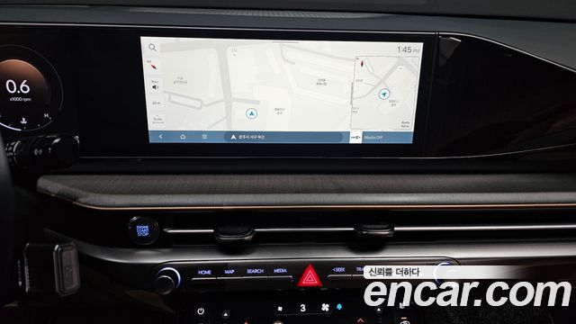 Hyundai Grandeur (GN7) 2,5 Gasoline 2WD Calligraphy 2023 — фото 15