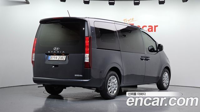 Hyundai Staria Cargo 3-Seater Modern 2022 — фото 2