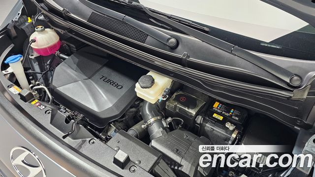 Hyundai Staria Cargo 3-Seater Modern 2022 — фото 6