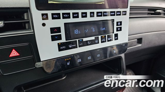 Hyundai Staria Cargo 3-Seater Modern 2022 — фото 17