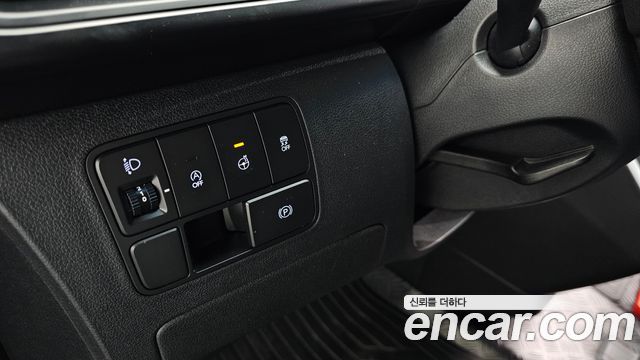 Hyundai Staria Cargo 3-Seater Modern 2022 — фото 19