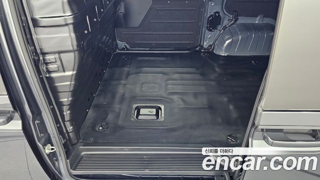 Hyundai Staria Cargo 3-Seater Modern 2022 — фото 34