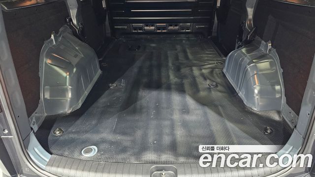 Hyundai Staria Cargo 3-Seater Modern 2022 — фото 36