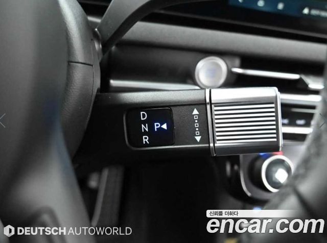 Hyundai Tucson (NX4) Gasoline 1.6 Turbo 2WD Inspiration 2025 — фото 9