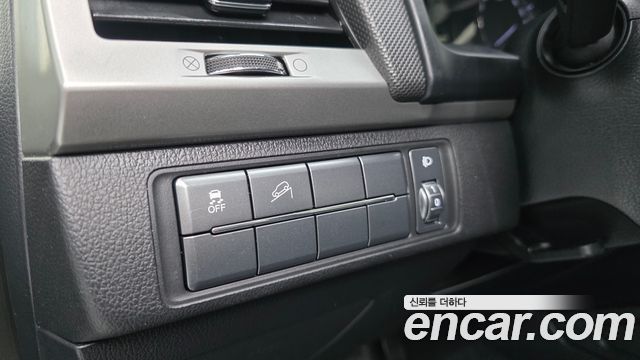 KG Mobility (SsangYong) Rexton Sports Diesel 2.2 4WD Prestige 2018 — фото 13
