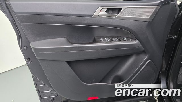 KG Mobility (SsangYong) Rexton Sports Diesel 2.2 4WD Prestige 2018 — фото 24