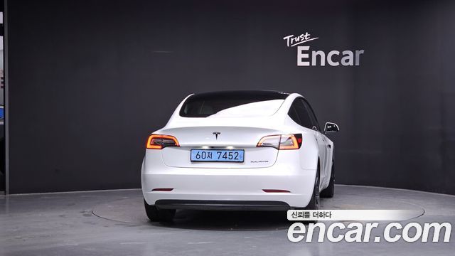 Tesla Model 3 Long Range AWD 2021 — фото 4