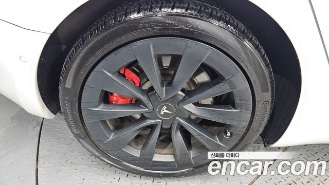 Tesla Model 3 Long Range AWD 2021 — фото 5