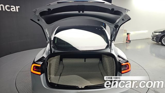 Tesla Model 3 Long Range AWD 2021 — фото 20