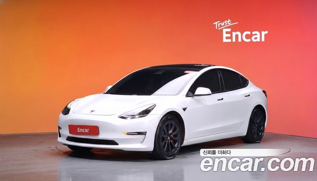 Tesla Model 3 Long Range AWD
