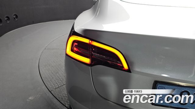 Tesla Model 3 Long Range AWD 2021 — фото 23