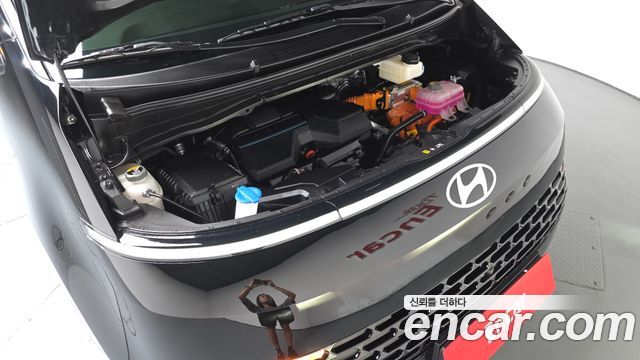 Hyundai Staria HEV 1.6 Cargo 5-Seater Modern 2025 — фото 6