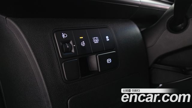 Hyundai Staria HEV 1.6 Cargo 5-Seater Modern 2025 — фото 28