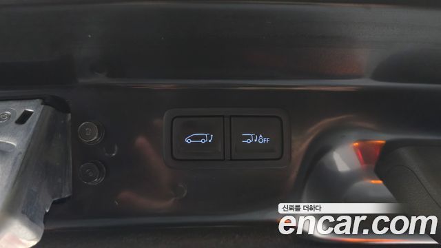 Hyundai Staria HEV 1.6 Cargo 5-Seater Modern 2025 — фото 33