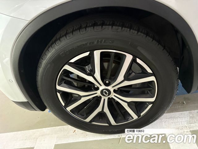 Renault Korea QM6 2.0 LPe RE Signature 2WD 2022 — фото 5