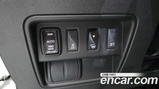 Renault Korea QM6 Diesel 4WD RE Signature 2017 — фото 17