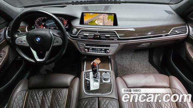 BMW 7 Series (G11) 740d xDrive Design Pure Excellence 2021 — фото 7