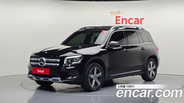 Mercedes-Benz GLB-Class (X247) GLB220