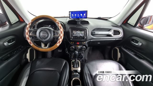 Jeep Renegade 2.0 Diesel Limited AWD 2015 — фото 7