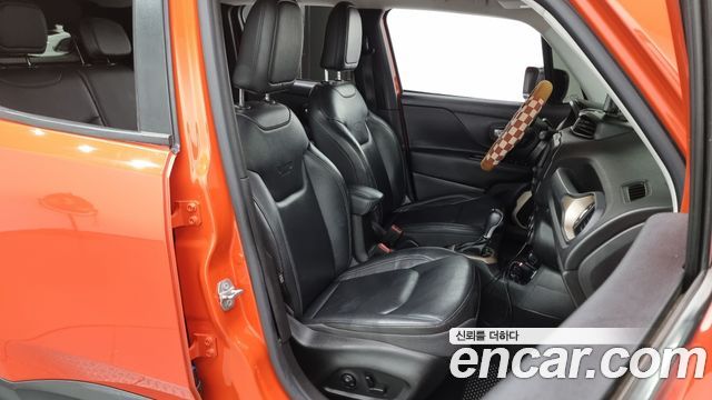 Jeep Renegade 2.0 Diesel Limited AWD 2015 — фото 15