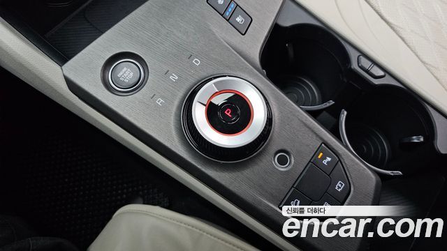 Kia Sportage (V) LPG 2.0 2WD Signature 2025 — фото 9