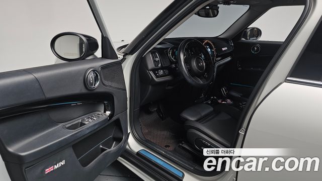 MINI Cooper Countryman Classic 2nd 2023 — фото 10