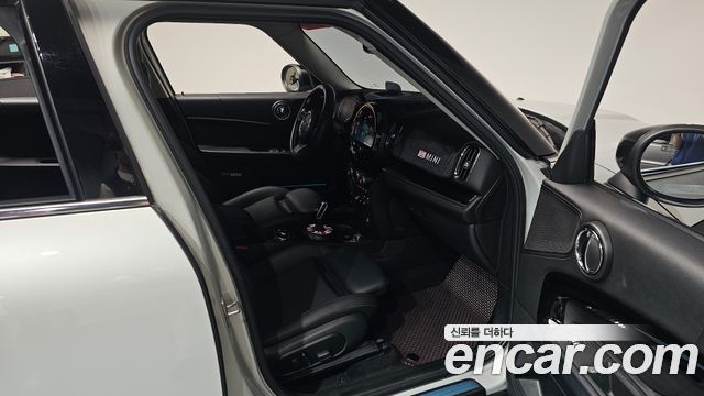 MINI Cooper Countryman Classic 2nd 2023 — фото 11