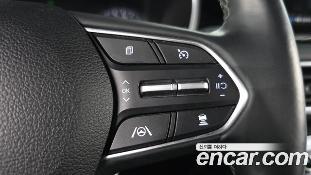 Hyundai Santa Fe Diesel 2.2 2WD Prestige 2021 — фото 18