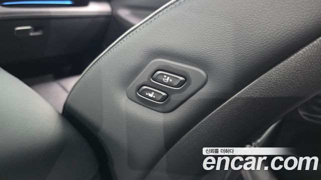 Hyundai Santa Fe Diesel 2.2 2WD Prestige 2021 — фото 19
