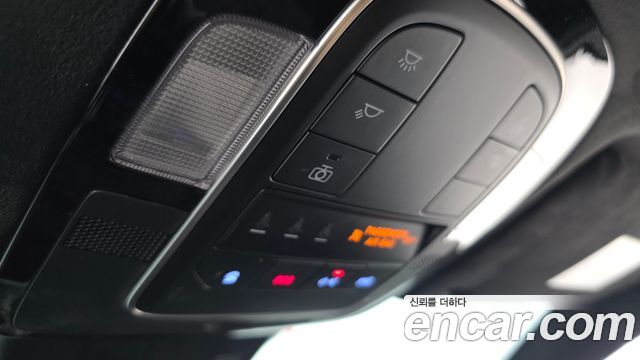 Hyundai Santa Fe Diesel 2.2 2WD Prestige 2021 — фото 32
