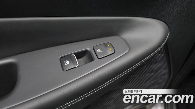 Hyundai Santa Fe Diesel 2.2 2WD Prestige 2021 — фото 34