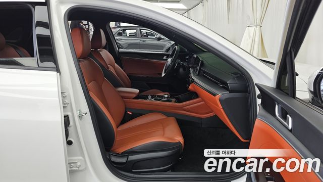 Kia K5 (III) 2.0 Prestige 2024 — фото 11