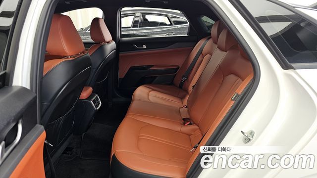 Kia K5 (III) 2.0 Prestige 2024 — фото 15