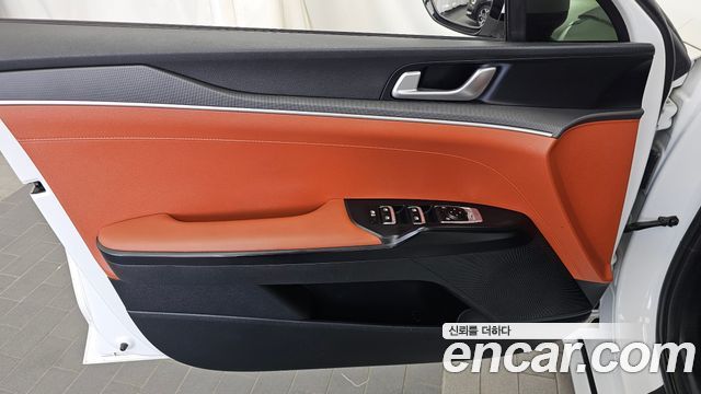 Kia K5 (III) 2.0 Prestige 2024 — фото 24