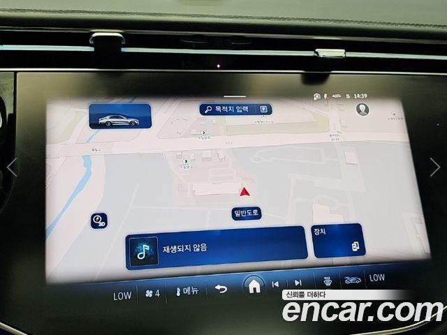 Mercedes-Benz E-Class (W214) E300 4MATIC AMG Line 2025 — фото 20