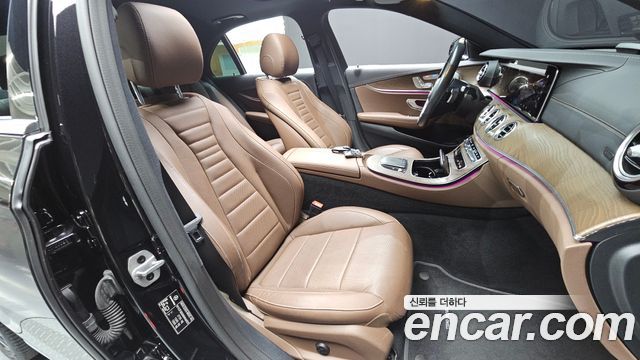 Mercedes-Benz E-Class (W213) E300e 4MATIC Exclusive 2021 — фото 26