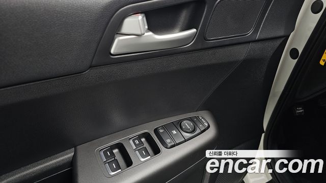 Kia Sportage The Bold Gasoline Prestige 2020 — фото 29