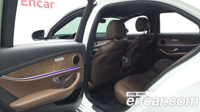 Mercedes-Benz E-Class (W213) E250 Exclusive 2021 — фото 26