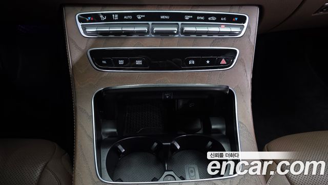 Mercedes-Benz E-Class (W213) E250 Exclusive 2021 — фото 34
