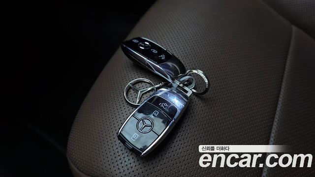 Mercedes-Benz E-Class (W213) E250 Exclusive 2021 — фото 38