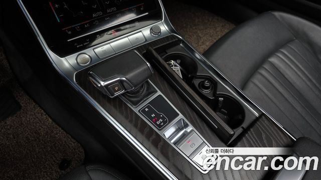 Audi A6 (C8) 45 TFSI Quattro Premium 2020 — фото 9
