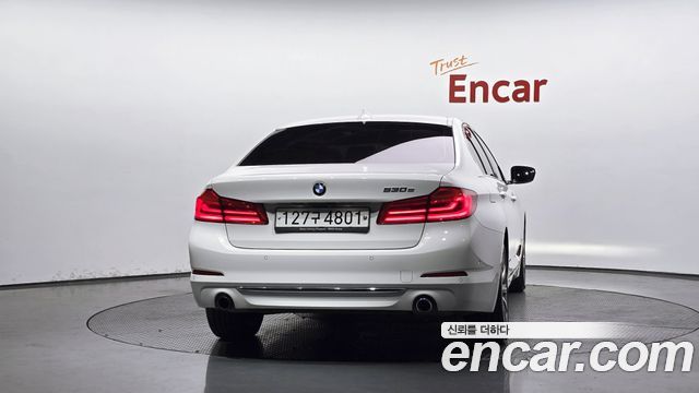 BMW 5 Series (G30) 530e Luxury 2020 — фото 4