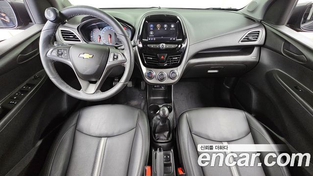Chevrolet Spark LT 2022 — фото 7