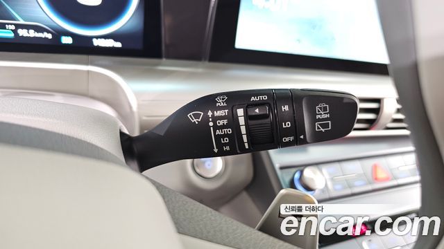 Hyundai Nexo Premium 2024 — фото 28
