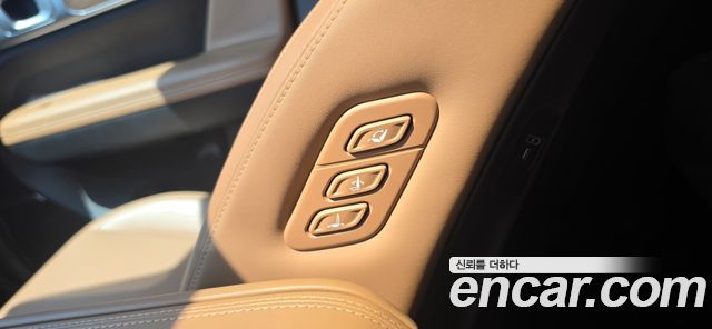 Hyundai Santa Fe (MX5) HEV 1.6 4WD Calligraphy 2024 — фото 18