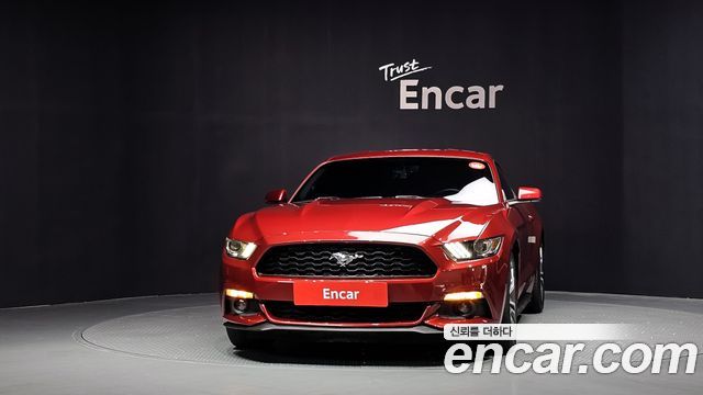 Ford Mustang Coupe 2015 — фото 3