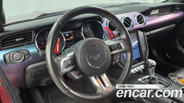 Ford Mustang Coupe 2015 — фото 13